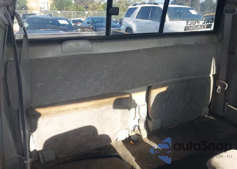 2004 Toyota Tacoma z USA, uszkodzony, nr VIN 5TEVL52N94Z399113